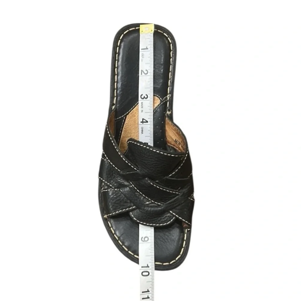 Born Folly Slip On Black Learher Wedge Sandals Size 8 - Picture 10 of 11